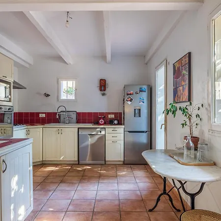 Palmeraie By Interhome Hyères