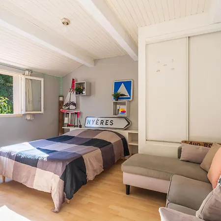 Palmeraie By Interhome * Hyères