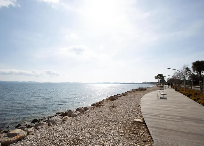 Palmeraie By Interhome Ιέρ